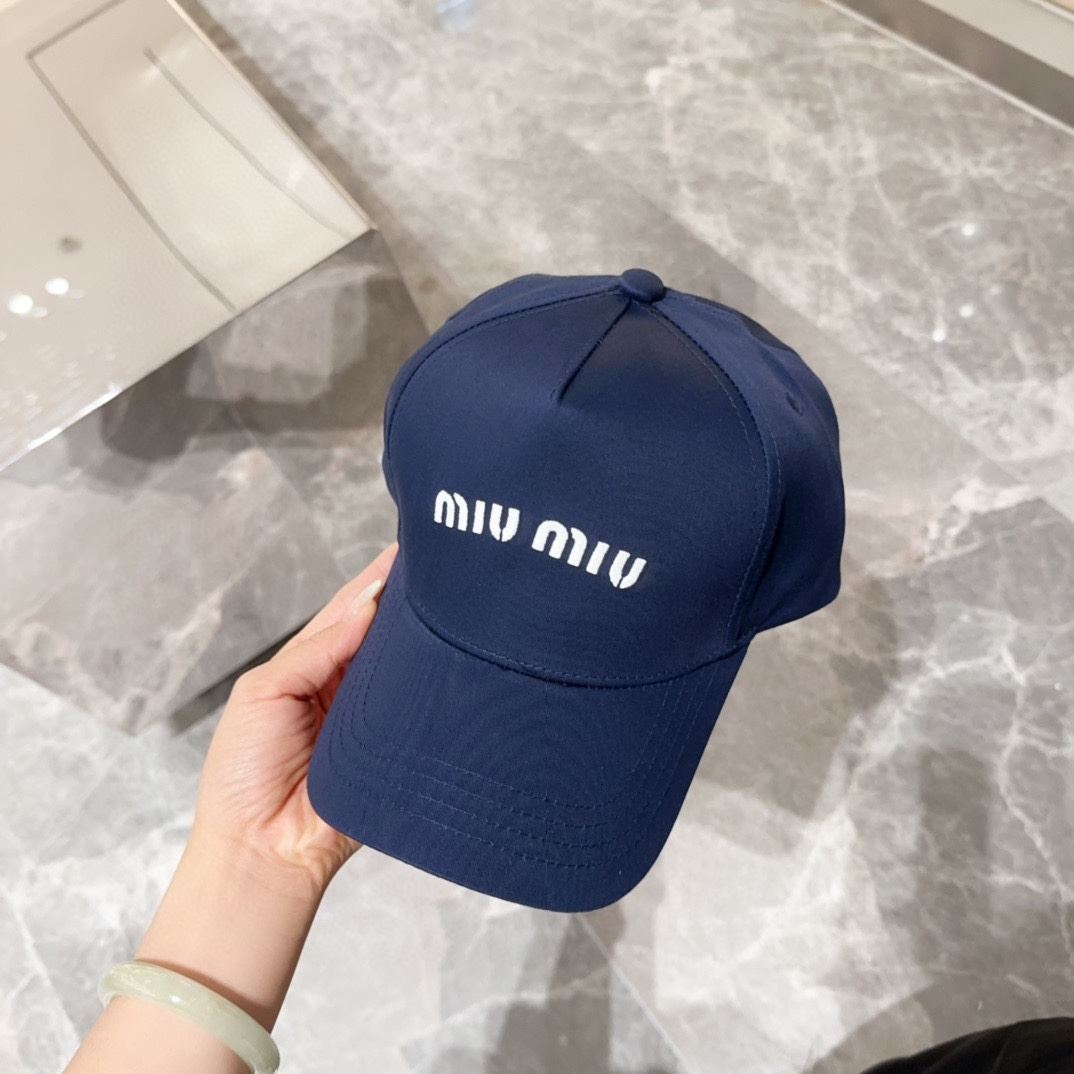 Miu Miu Caps